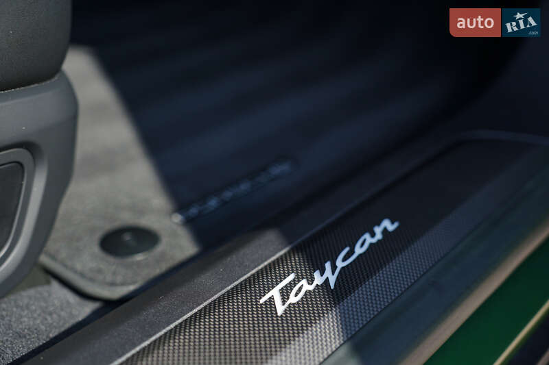 Седан Porsche Taycan 2022 в Києві фото 27 Седан Porsche Taycan 2022 в Києві