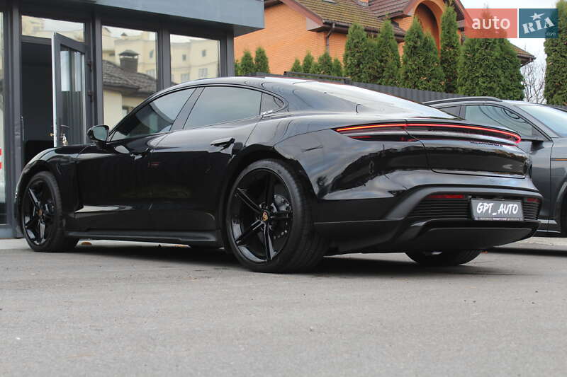 Седан Porsche Taycan 2022 в Киеве фото 14 Седан Porsche Taycan 2022 в Киеве