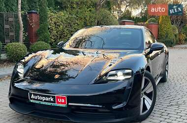 Седан Porsche Taycan 2022 в Львові