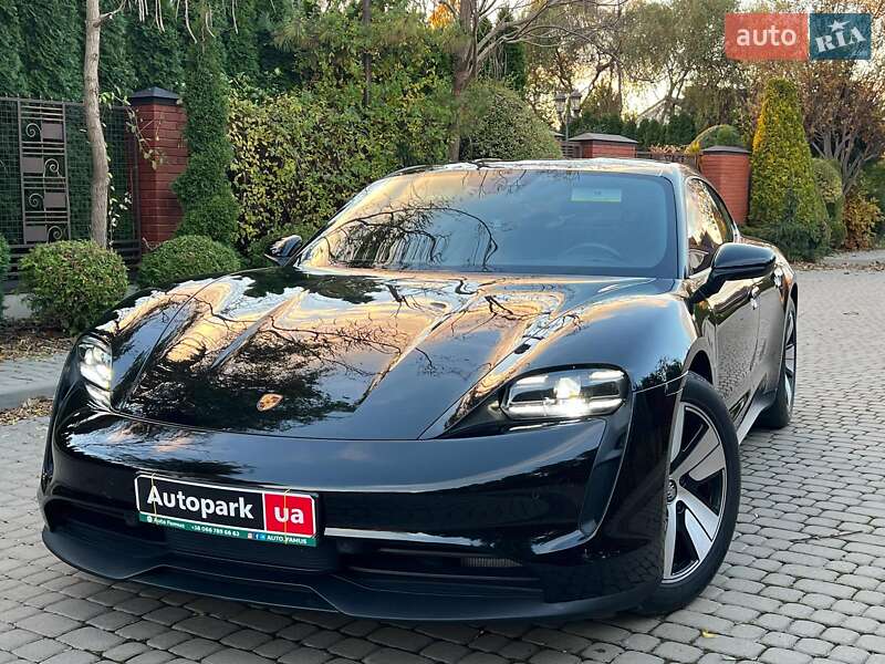 Седан Porsche Taycan 2022 в Львові фото Седан Porsche Taycan 2022 в Львові