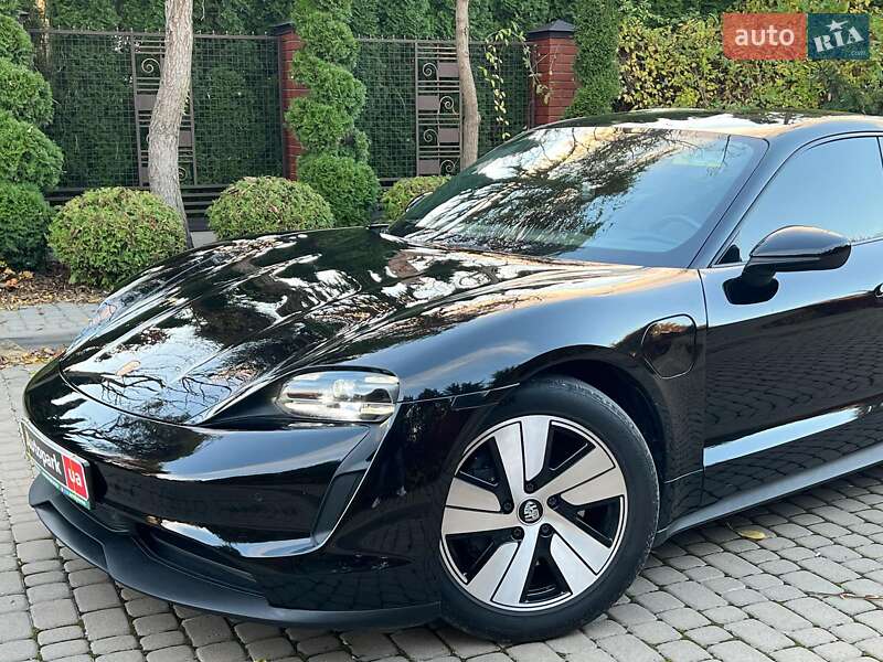 Седан Porsche Taycan 2022 в Львові фото 6 Седан Porsche Taycan 2022 в Львові