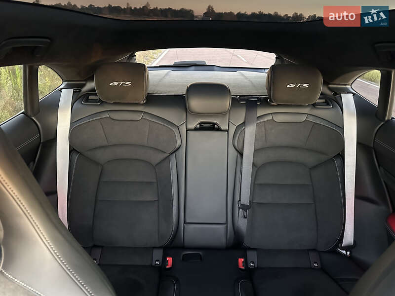 Седан Porsche Taycan 2022 в Києві фото 42 Седан Porsche Taycan 2022 в Києві