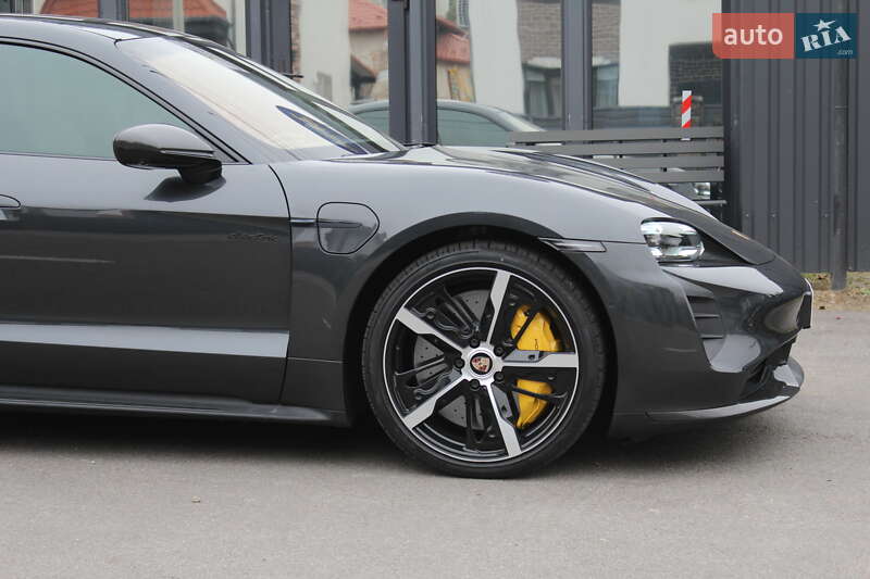 Седан Porsche Taycan 2021 в Киеве фото 9 Седан Porsche Taycan 2021 в Киеве