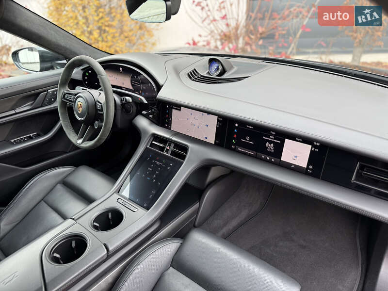 Седан Porsche Taycan 2021 в Львові фото 93 Седан Porsche Taycan 2021 в Львові