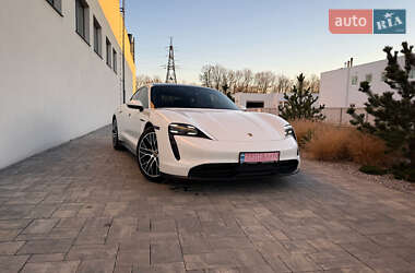 Седан Porsche Taycan 2020 в Луцке
