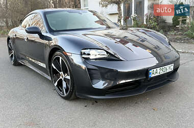 Седан Porsche Taycan 2022 в Києві
