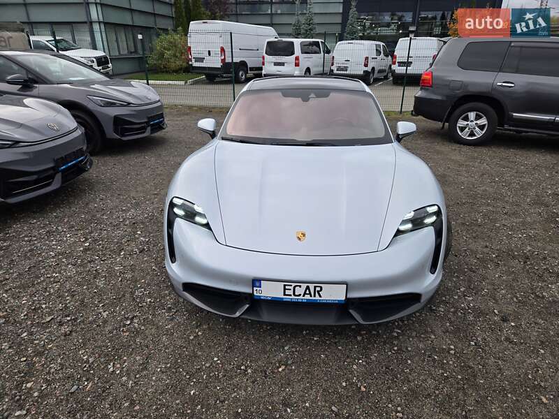 Седан Porsche Taycan 2021 в Киеве фото 6 Седан Porsche Taycan 2021 в Киеве