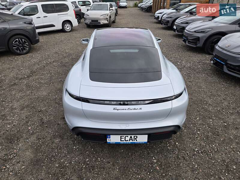 Седан Porsche Taycan 2021 в Киеве фото 15 Седан Porsche Taycan 2021 в Киеве