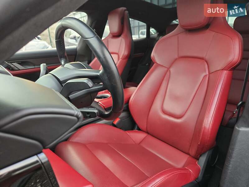 Седан Porsche Taycan 2021 в Киеве фото 33 Седан Porsche Taycan 2021 в Киеве
