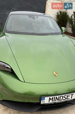 Седан Porsche Taycan 2020 в Одессе