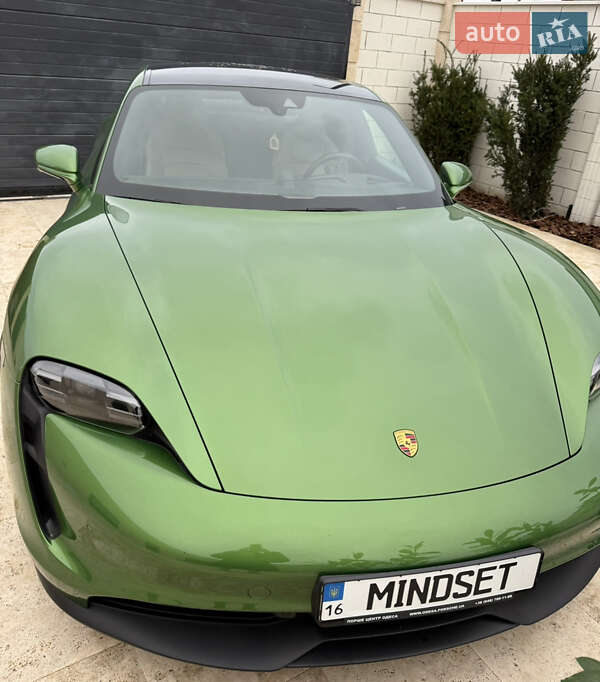 Седан Porsche Taycan 2020 в Одессе фото Седан Porsche Taycan 2020 в Одессе