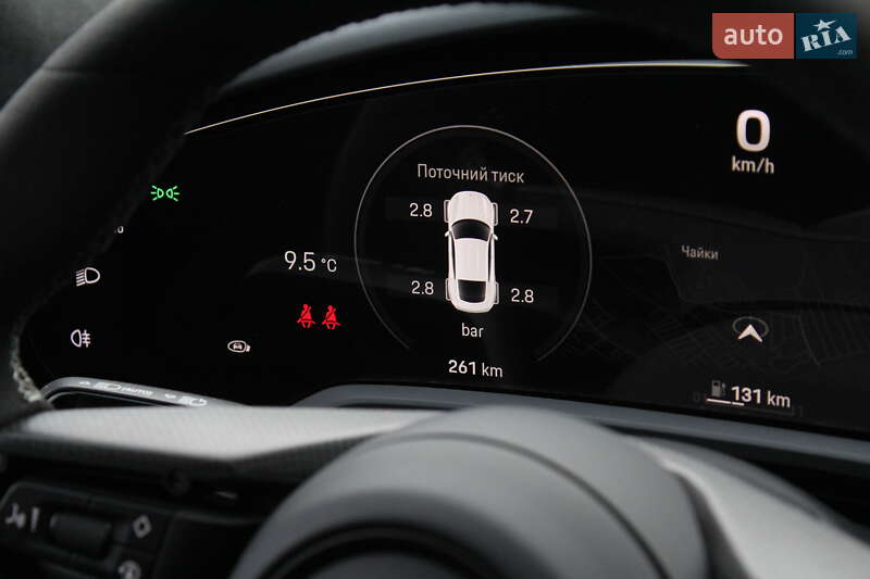 Седан Porsche Taycan 2021 в Киеве