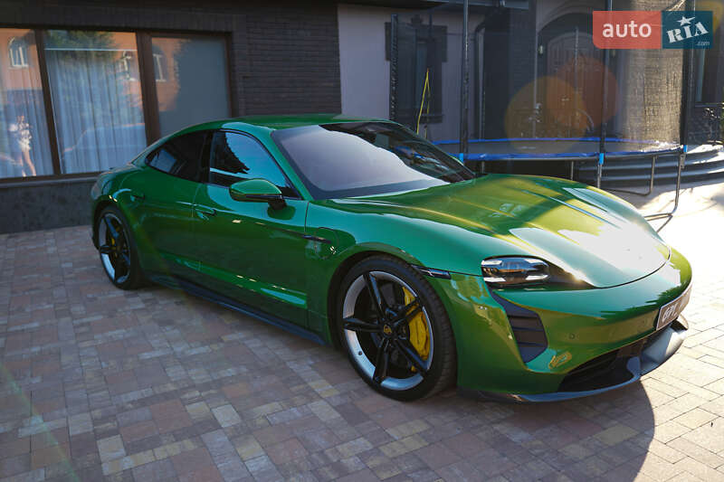 Седан Porsche Taycan 2022 в Киеве фото 5 Седан Porsche Taycan 2022 в Киеве