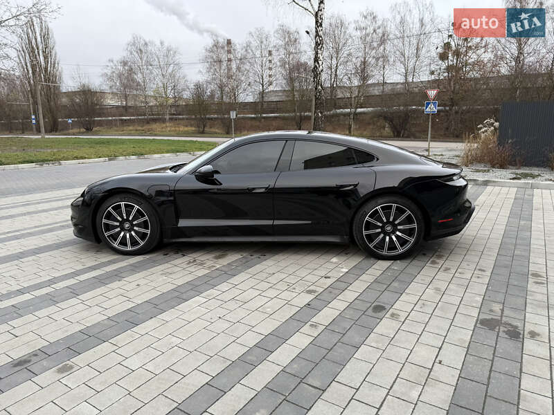 Седан Porsche Taycan 2021 в Луцке фото 7 Седан Porsche Taycan 2021 в Луцке