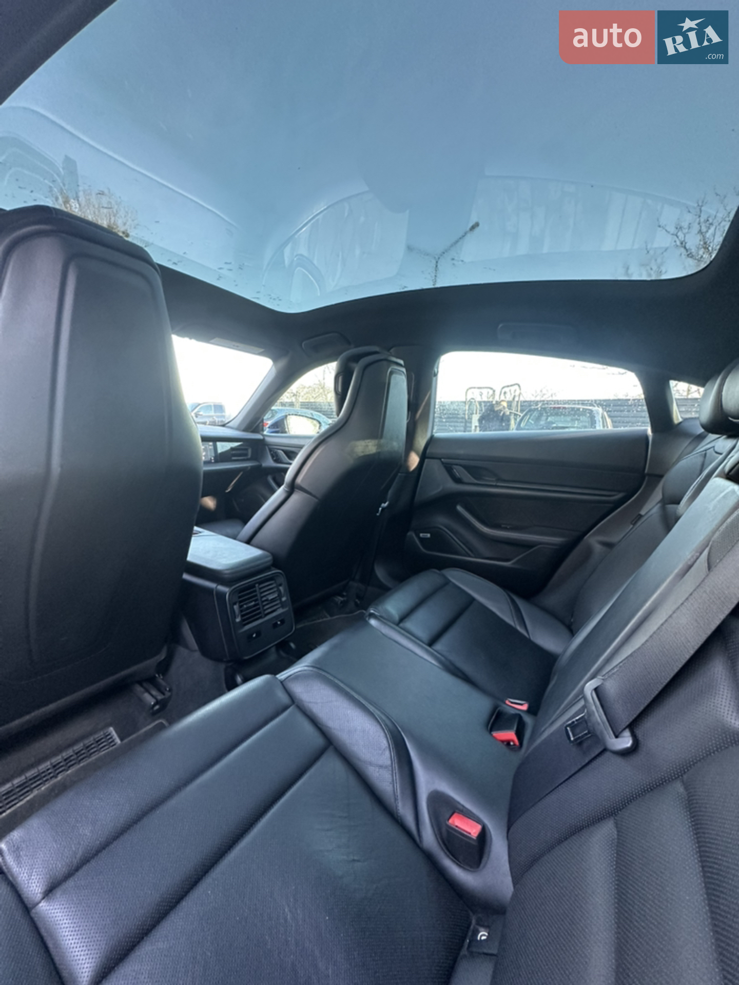 2020 Porsche Taycan - мініатюра 7