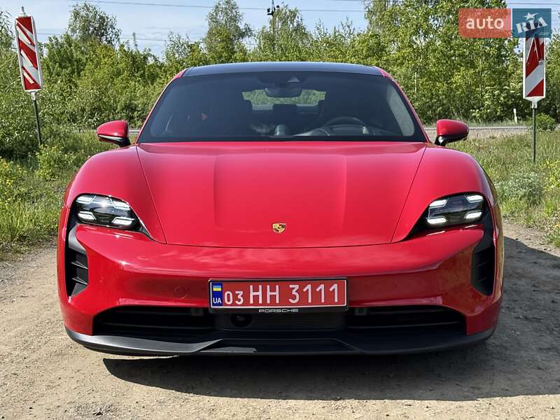 Седан Porsche Taycan 2022 в Києві