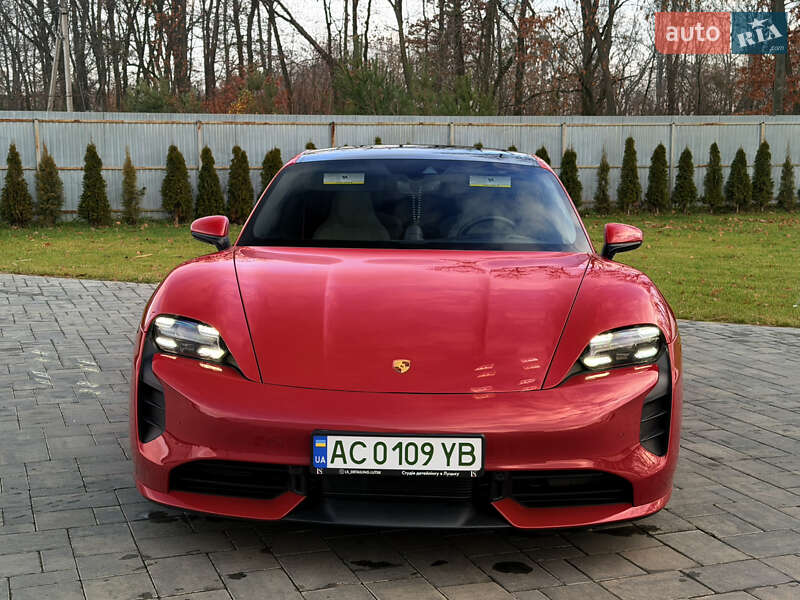 Седан Porsche Taycan 2020 в Луцке