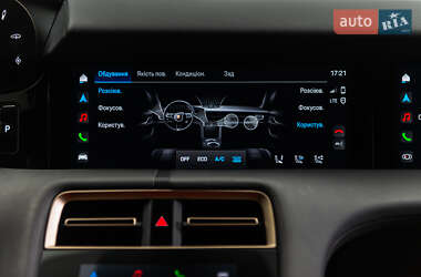 Седан Porsche Taycan 2021 в Мукачево