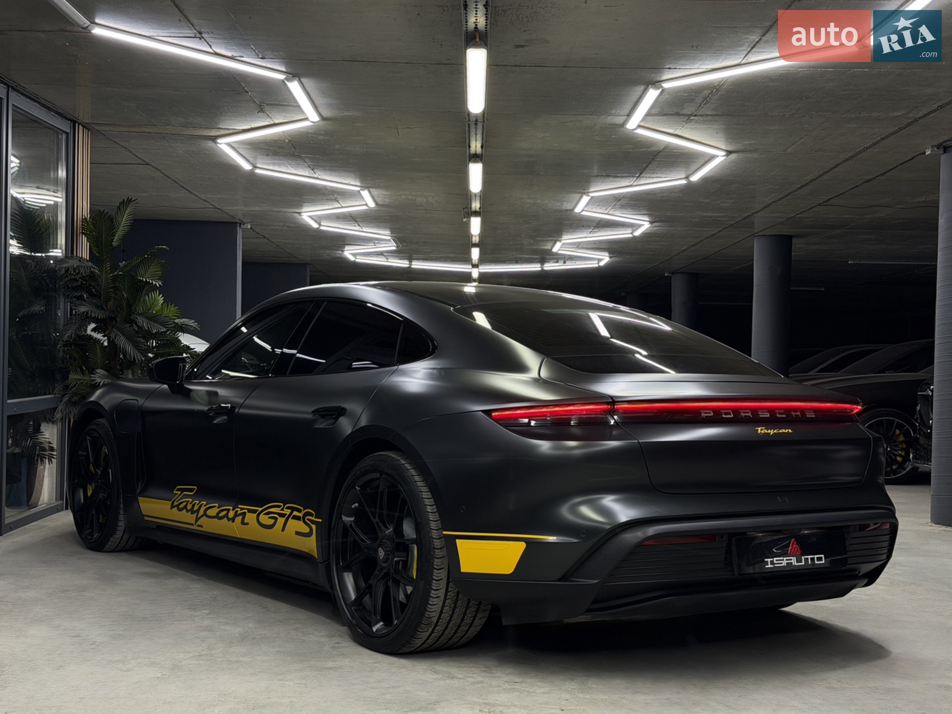 2020 Porsche Taycan - мініатюра 10