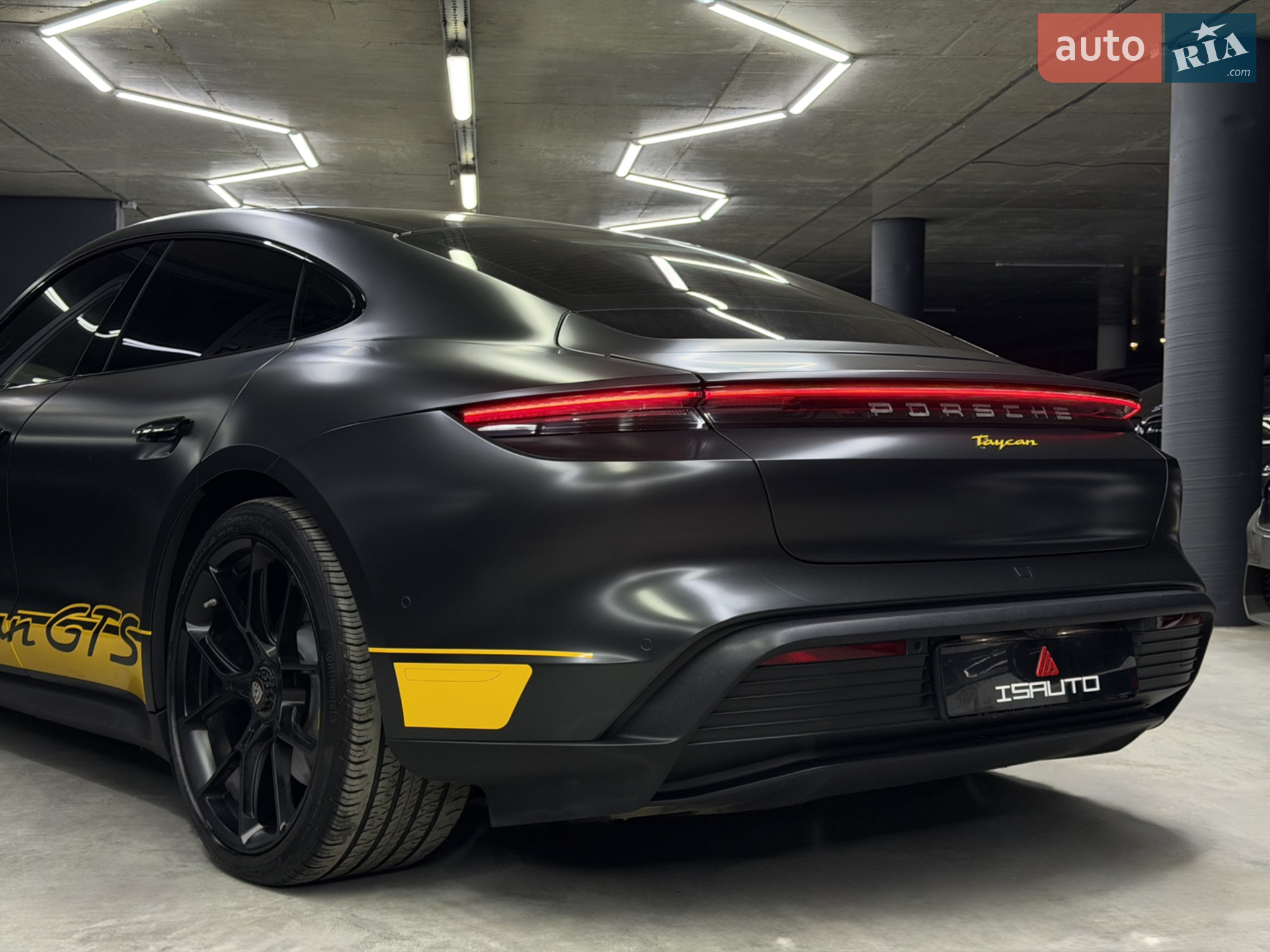 2020 Porsche Taycan - мініатюра 13