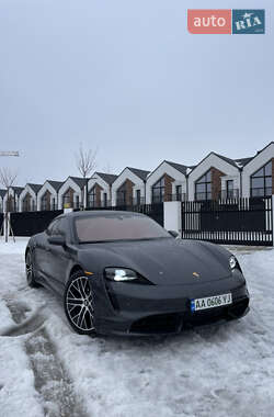 Седан Porsche Taycan 2019 в Білій Церкві