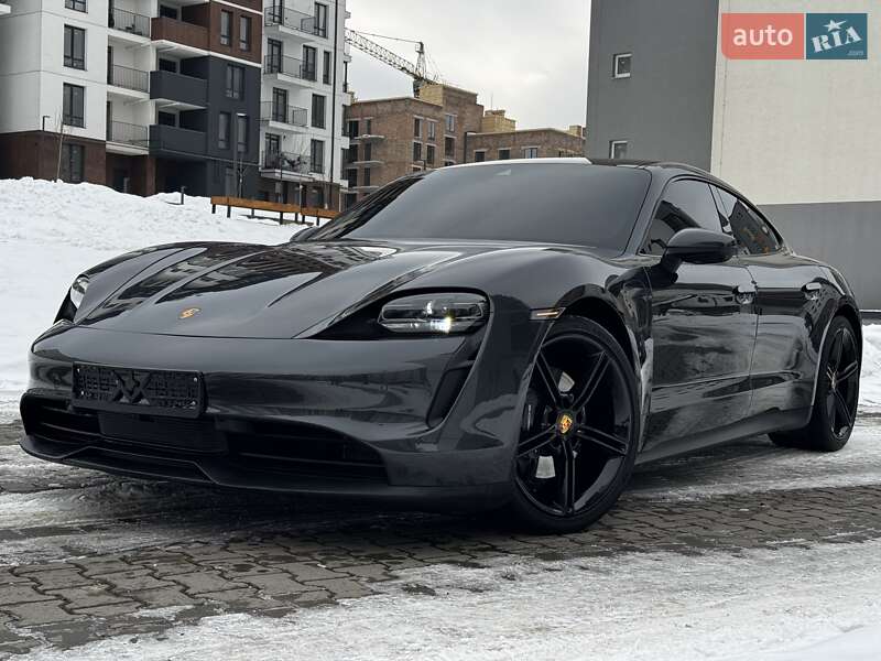 Porsche Taycan 2021 Porsche Taycan 2021