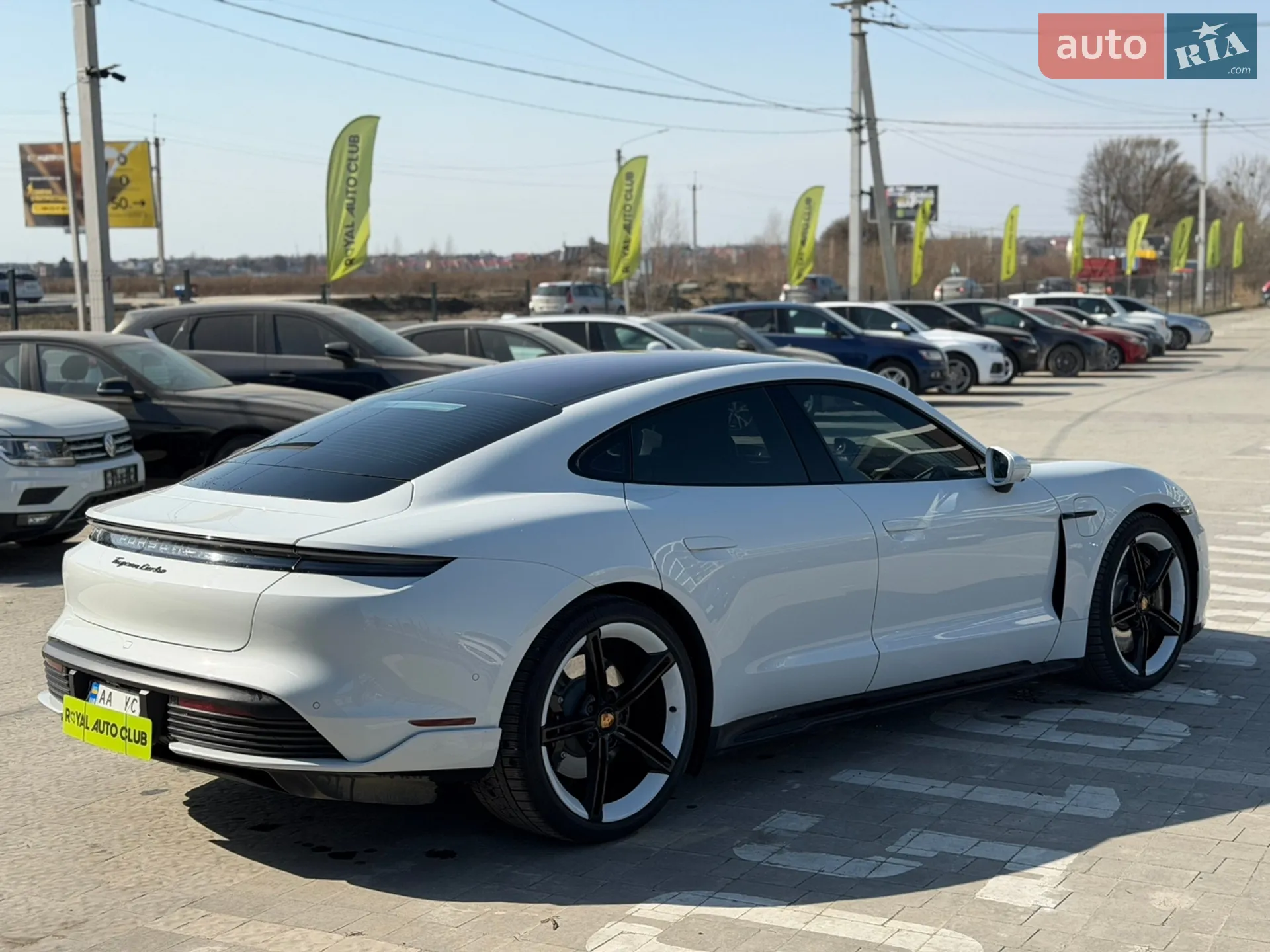 2020 Porsche Taycan - мініатюра 5
