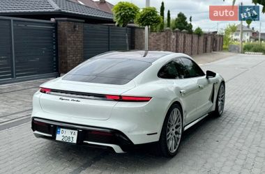 Седан Porsche Taycan 2020 в Луцке