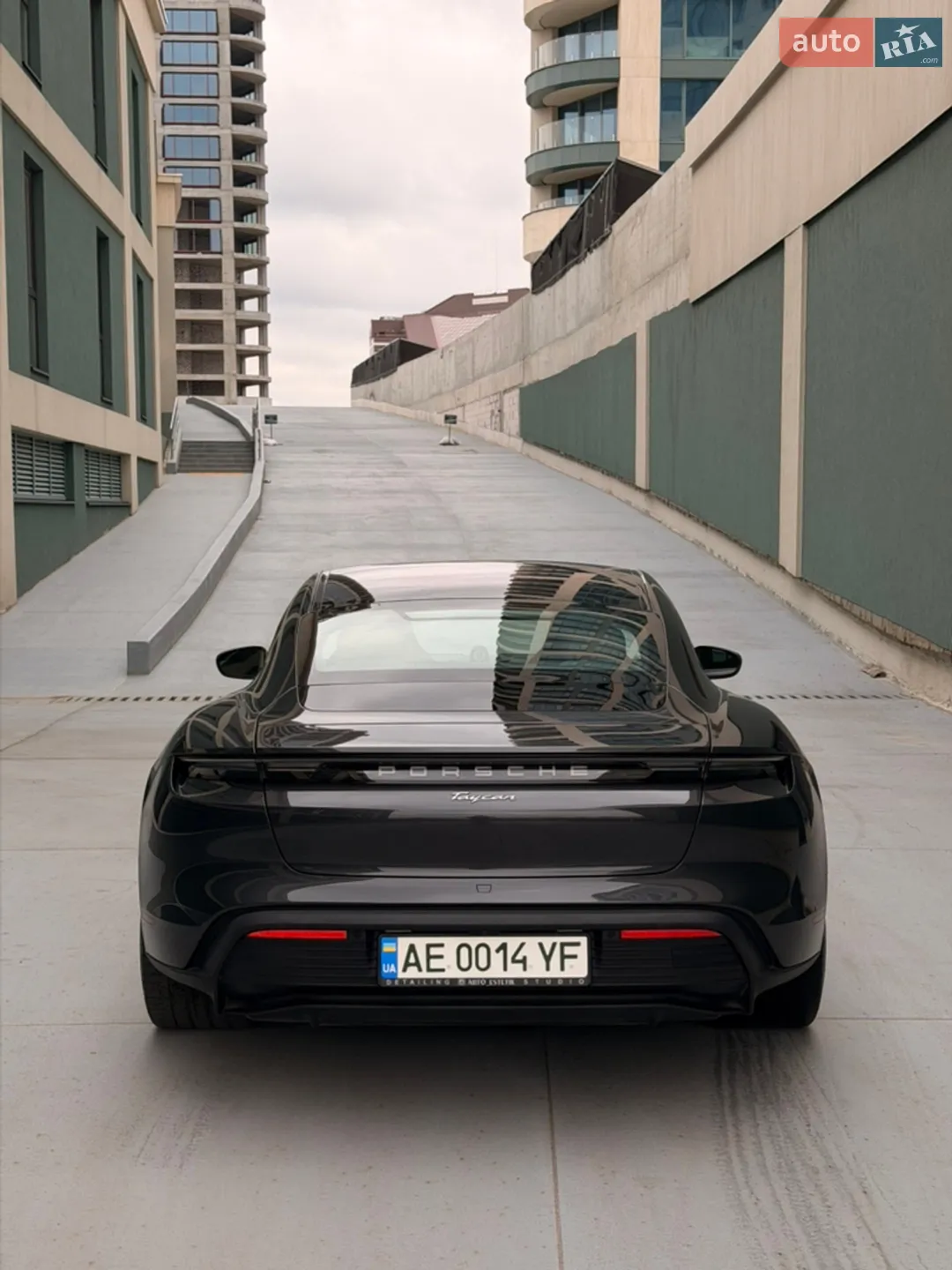 2023 Porsche Taycan - мініатюра 8