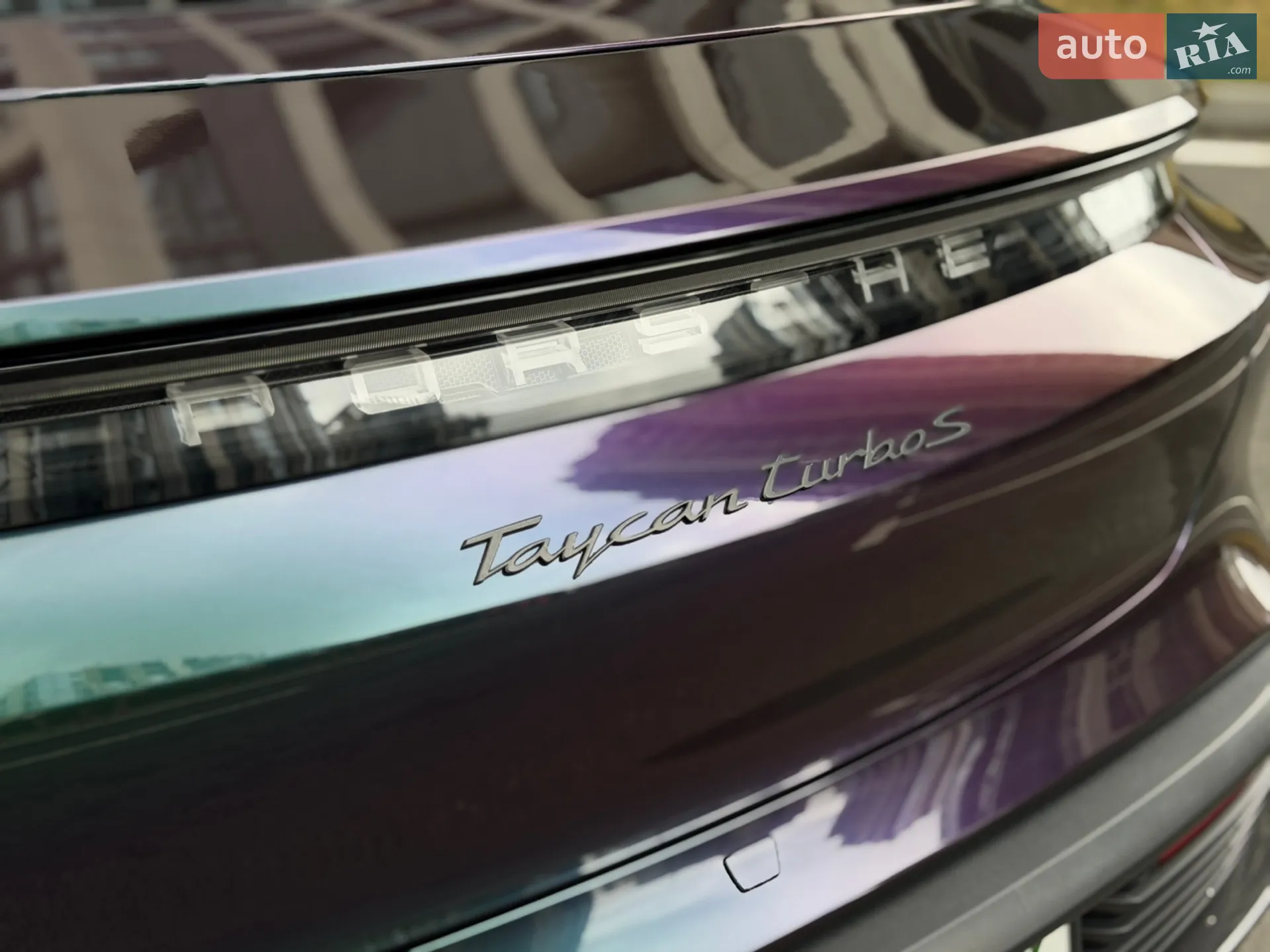 2021 Porsche Taycan - мініатюра 18
