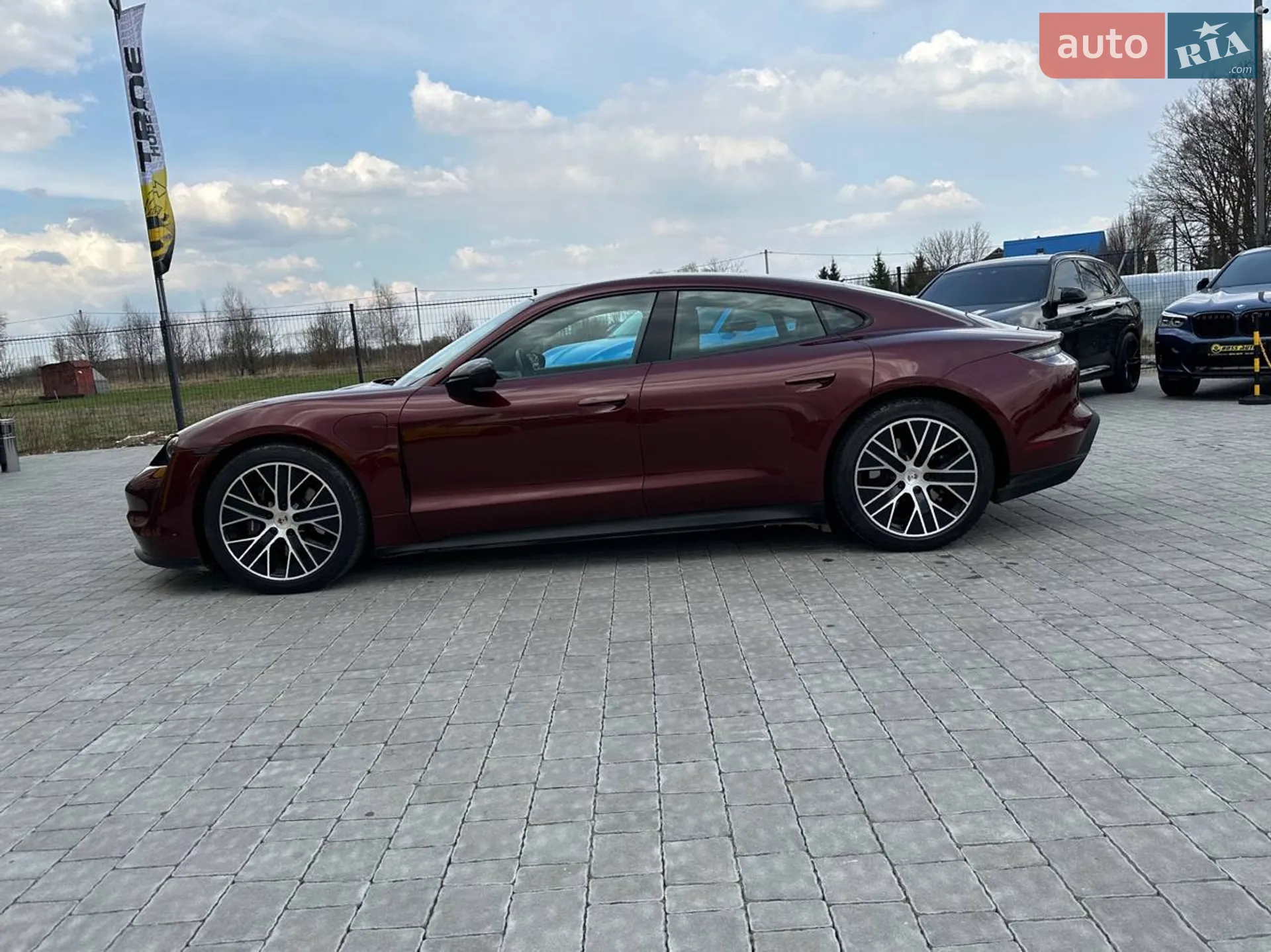 2021 Porsche Taycan - мініатюра 5