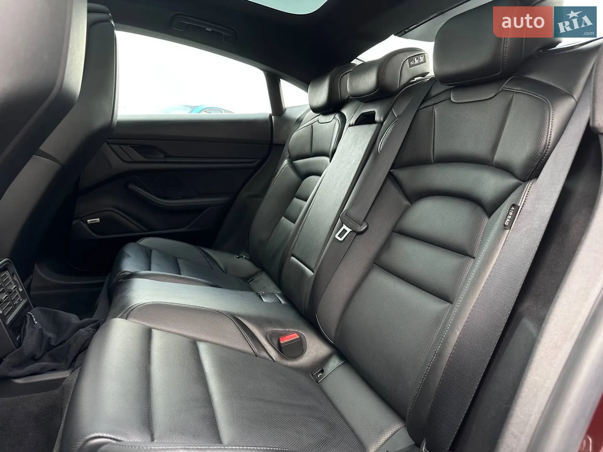2021 Porsche Taycan - мініатюра 25