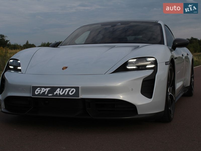 Porsche Taycan 2023 Porsche Taycan 2023