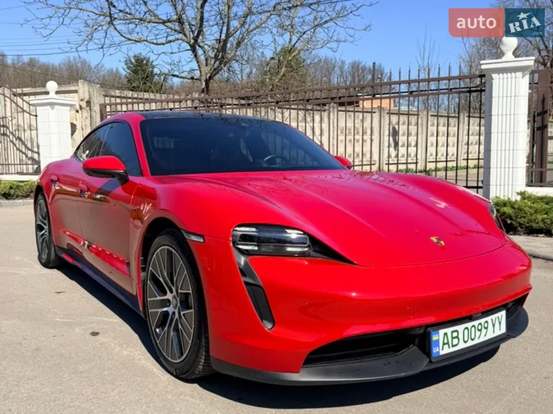 Porsche Taycan