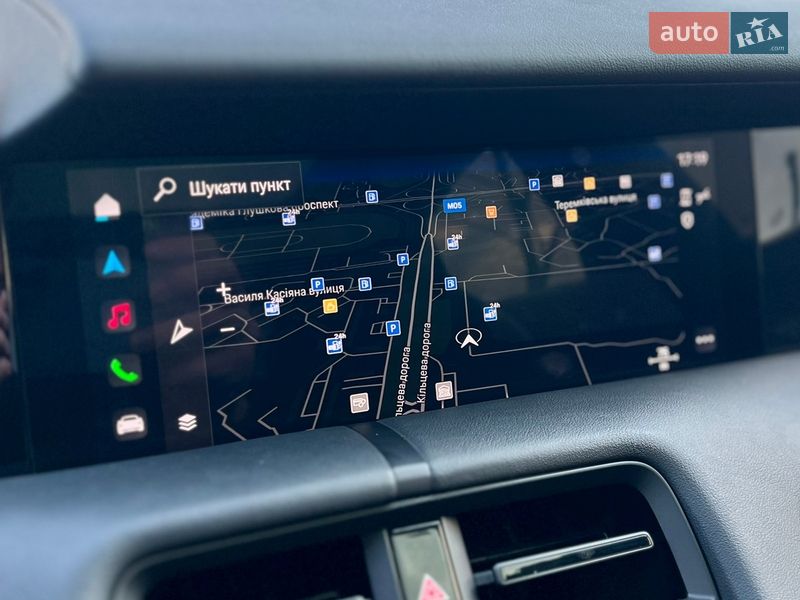 Седан Porsche Taycan 2023 в Києві