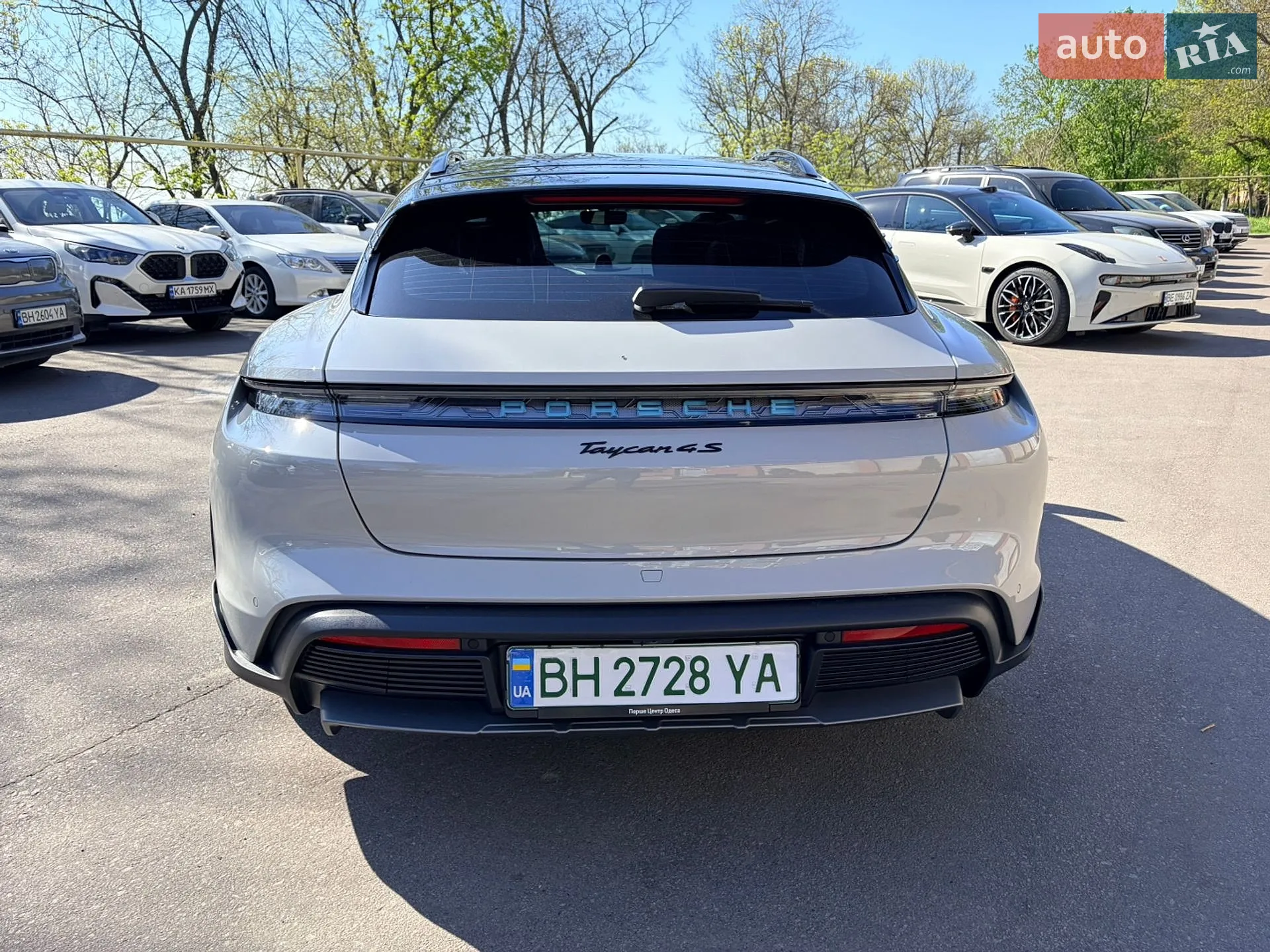 2022 Porsche Taycan - мініатюра 5