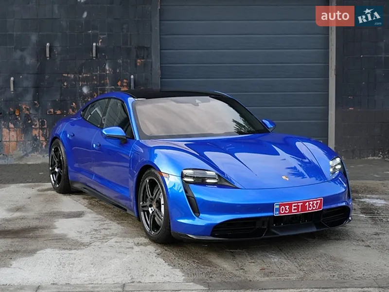 Porsche Taycan