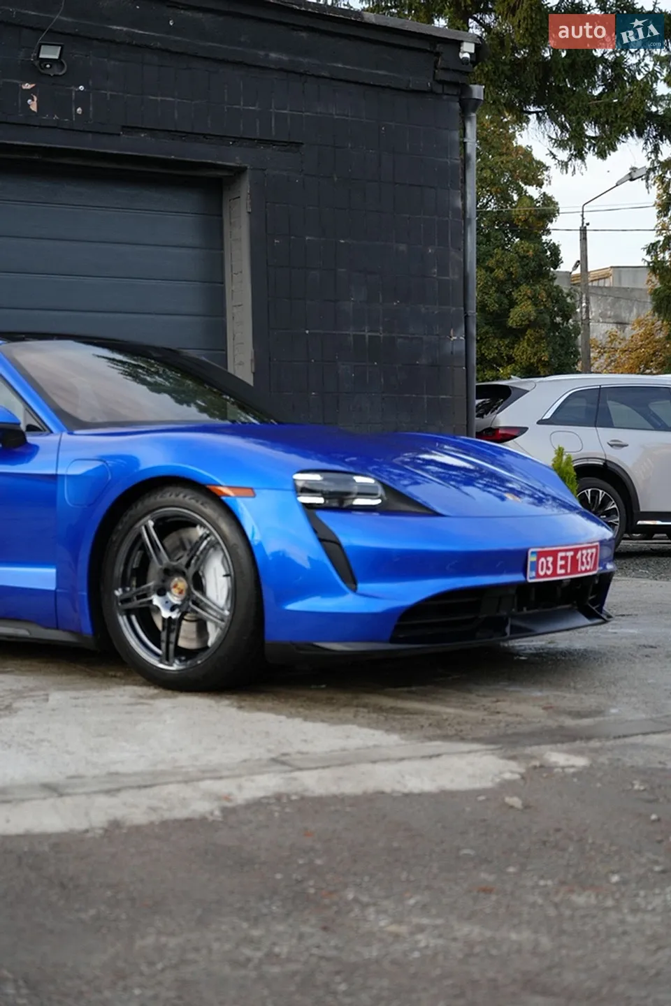 2020 Porsche Taycan - мініатюра 11
