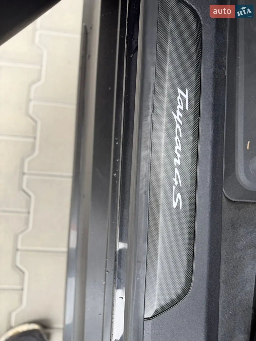 2020 Porsche Taycan - мініатюра 25
