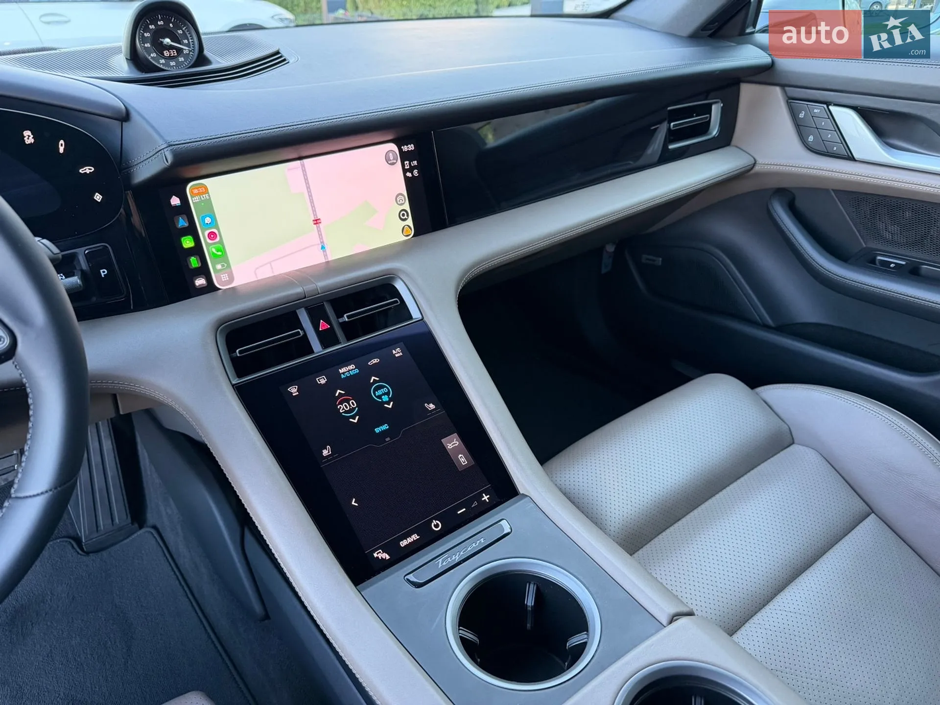2021 Porsche Taycan - мініатюра 32