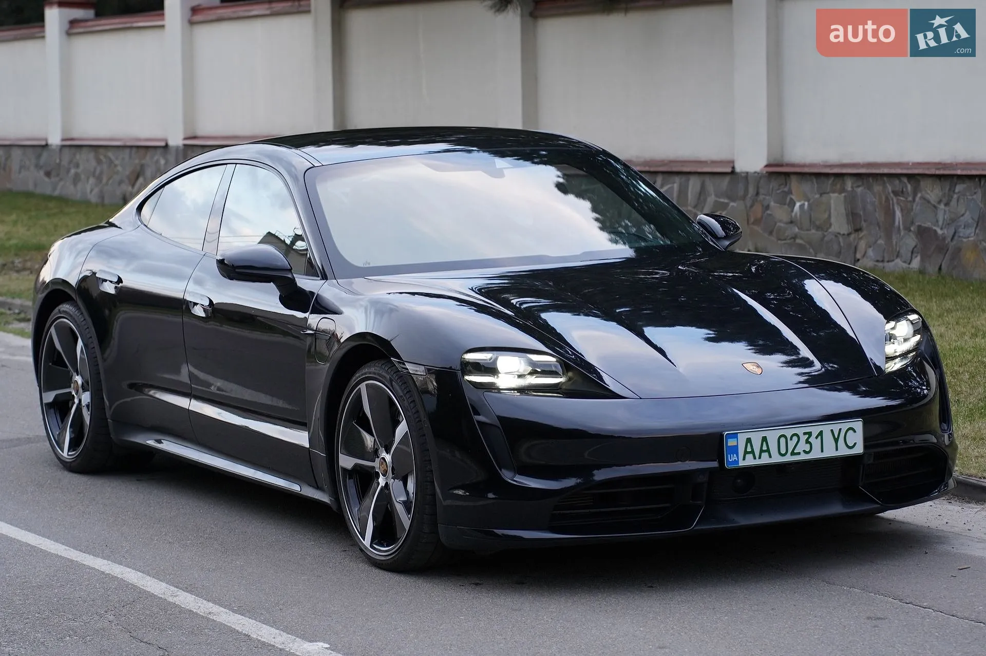 2021 Porsche Taycan - мініатюра 10