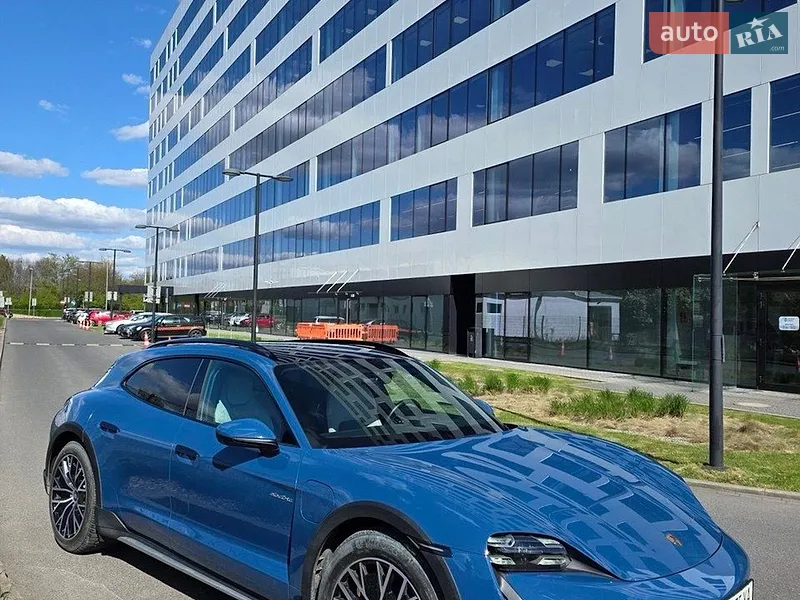 Porsche Taycan
