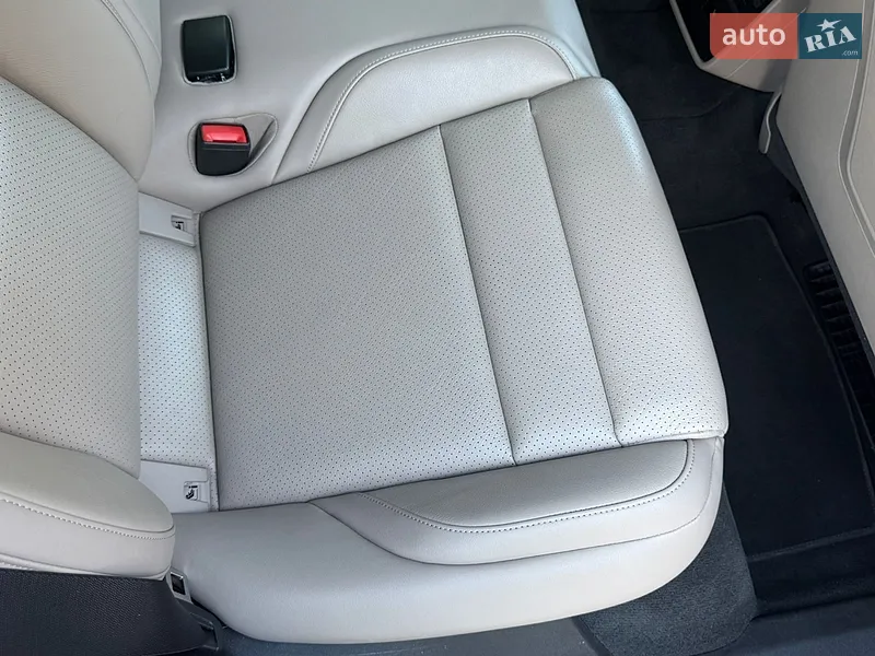 Porsche Taycan 2021 VIN WP0ZZZY1ZMSA00258 фото оголошення 27 з 63