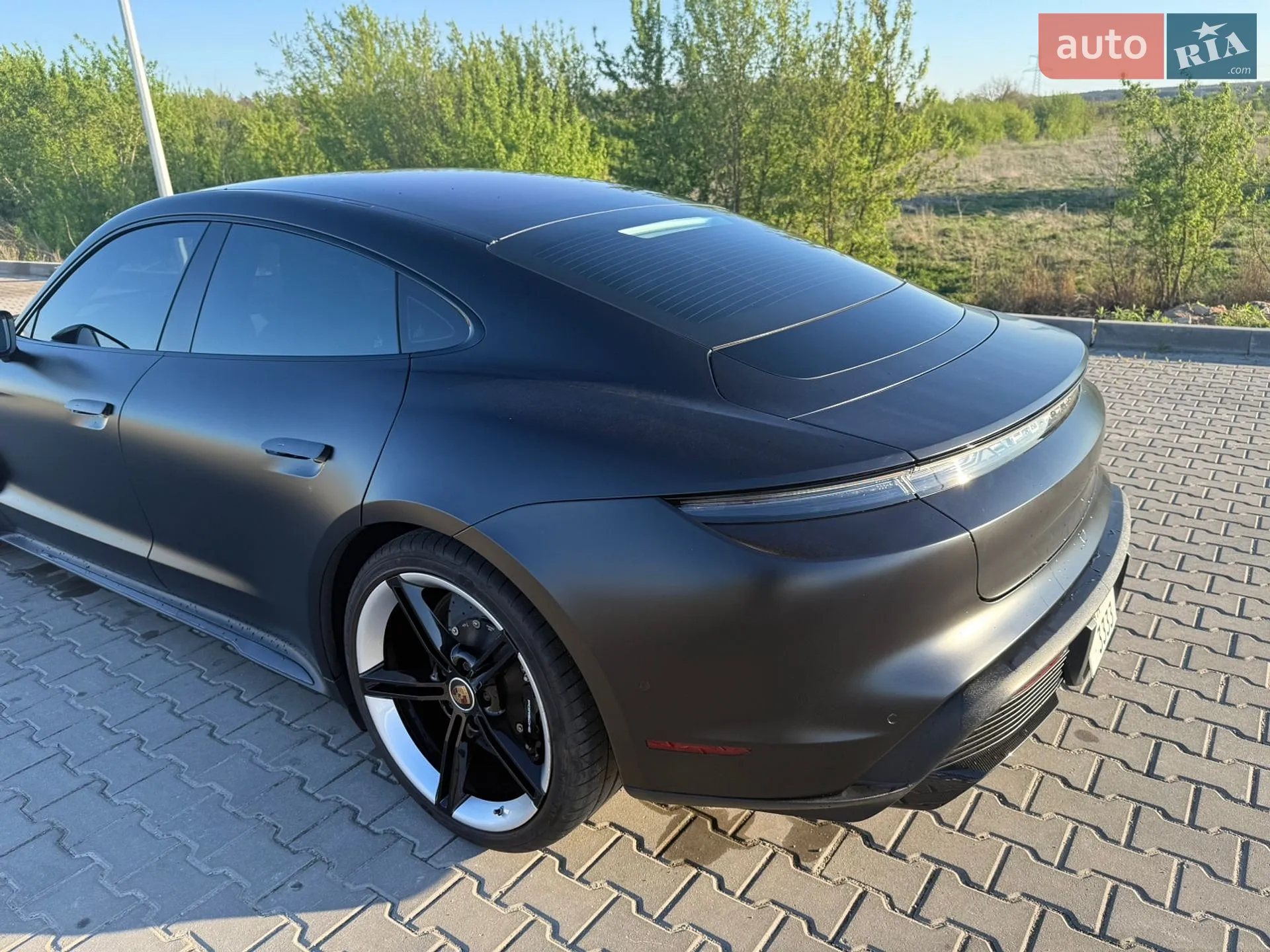 2020 Porsche Taycan - мініатюра 8