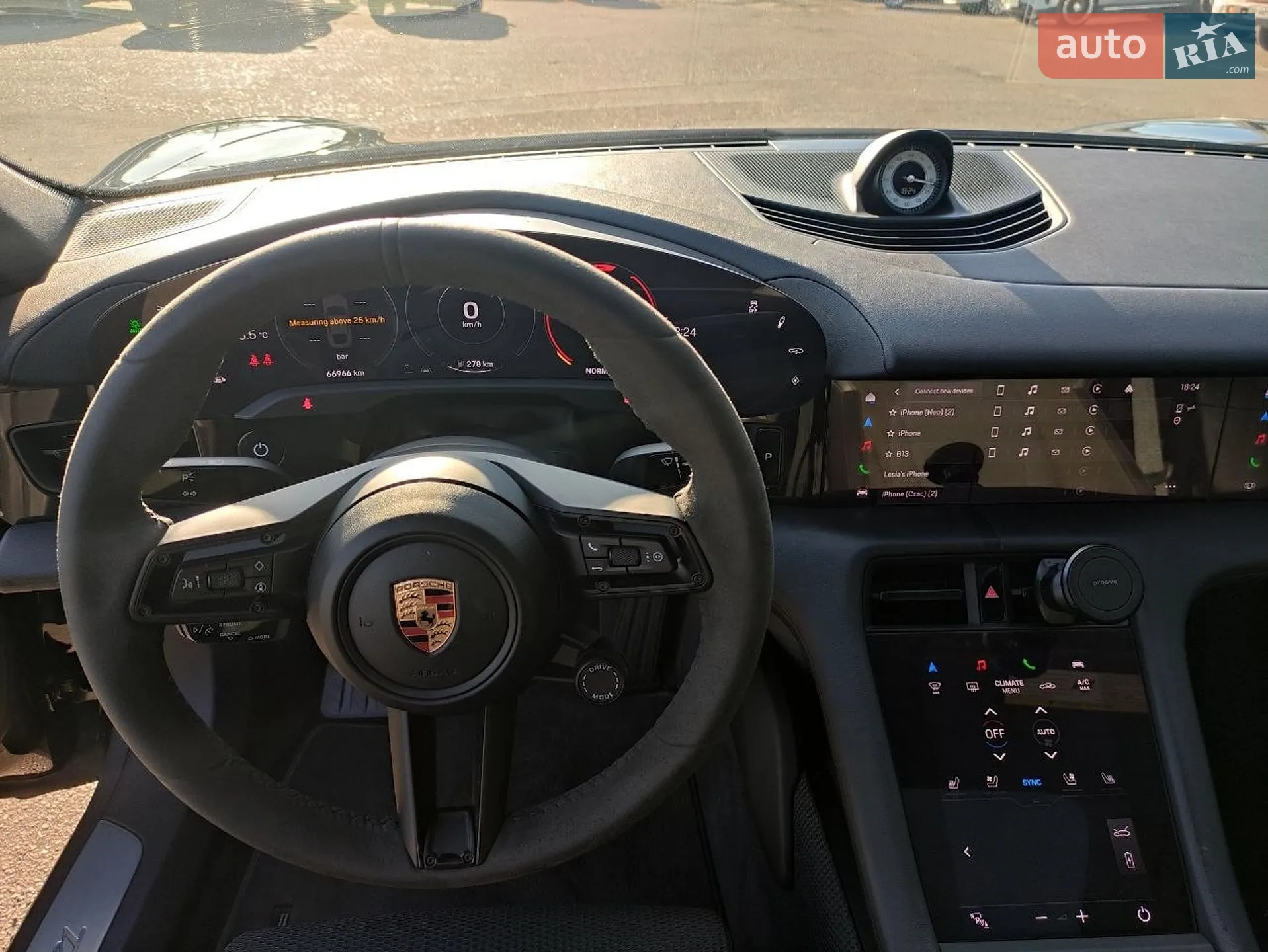 2020 Porsche Taycan - мініатюра 29