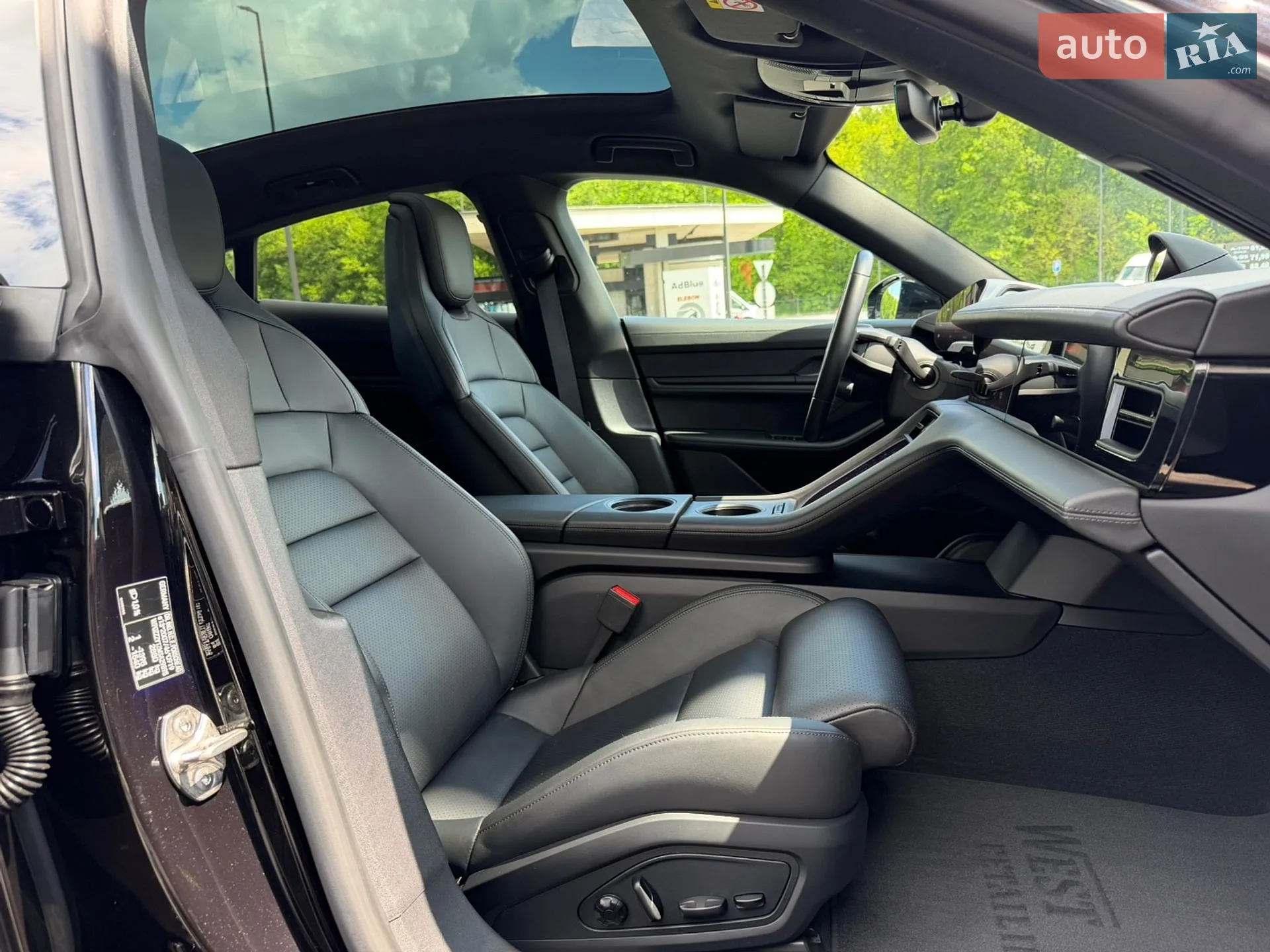 2021 Porsche Taycan - мініатюра 32