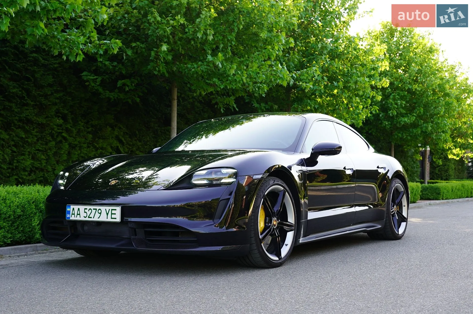 2020 Porsche Taycan - мініатюра 8