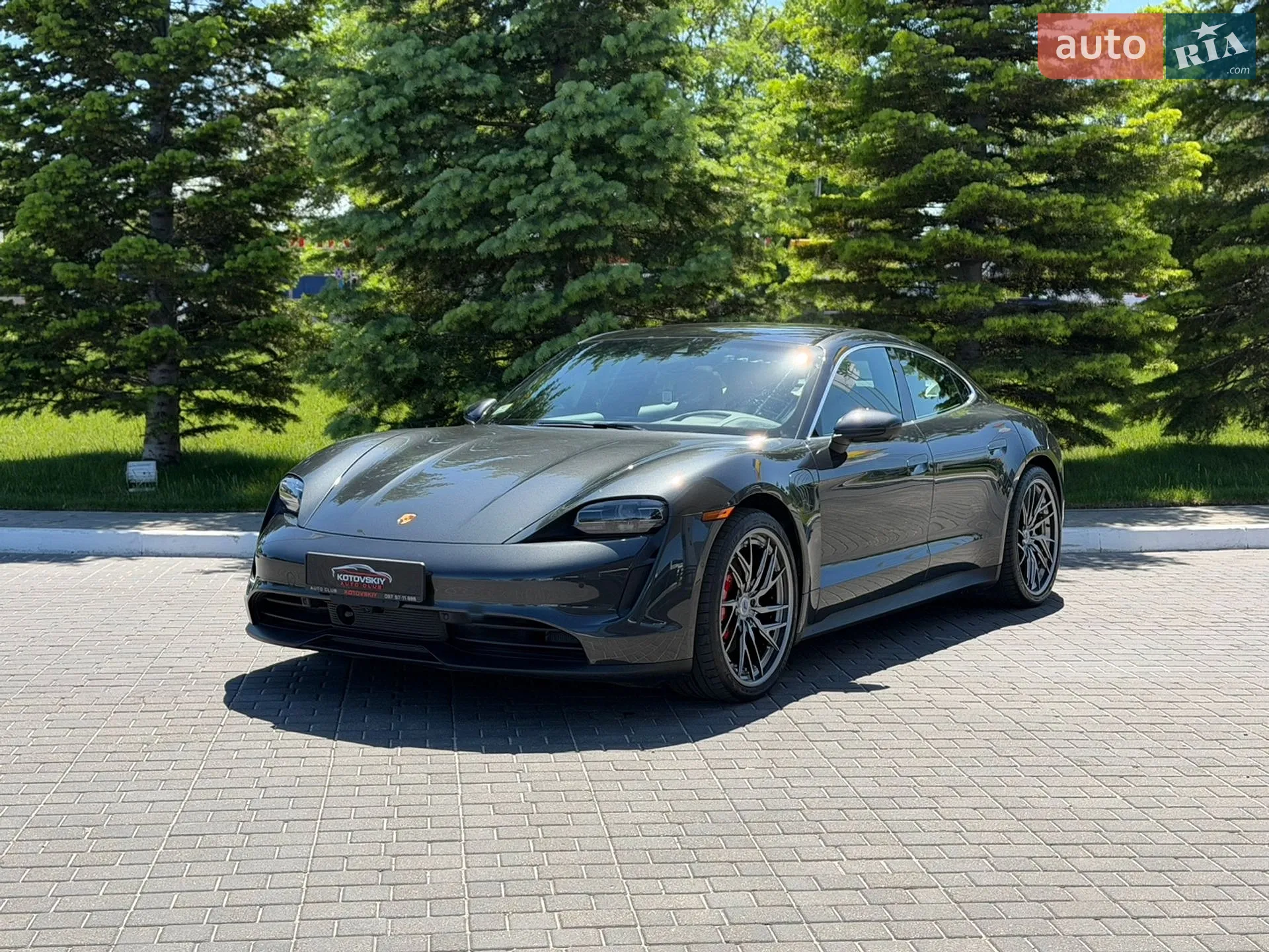 2022 Porsche Taycan - фото 1