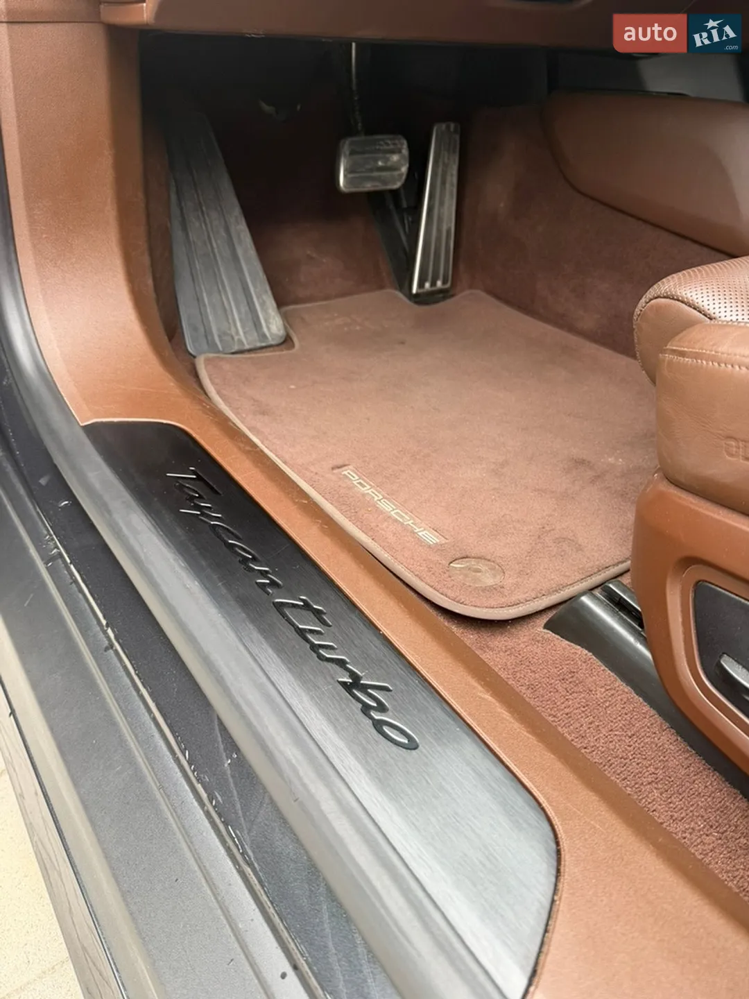 2020 Porsche Taycan - мініатюра 16