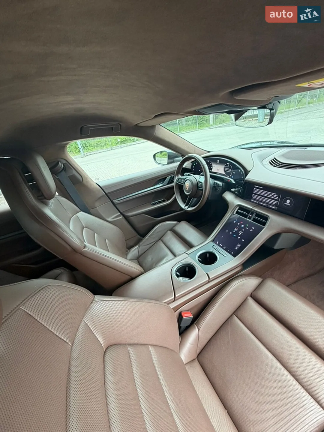 2020 Porsche Taycan - мініатюра 27